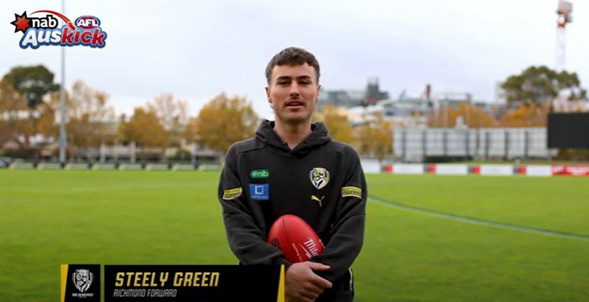 Learn how to kick a footy with Steely Green!